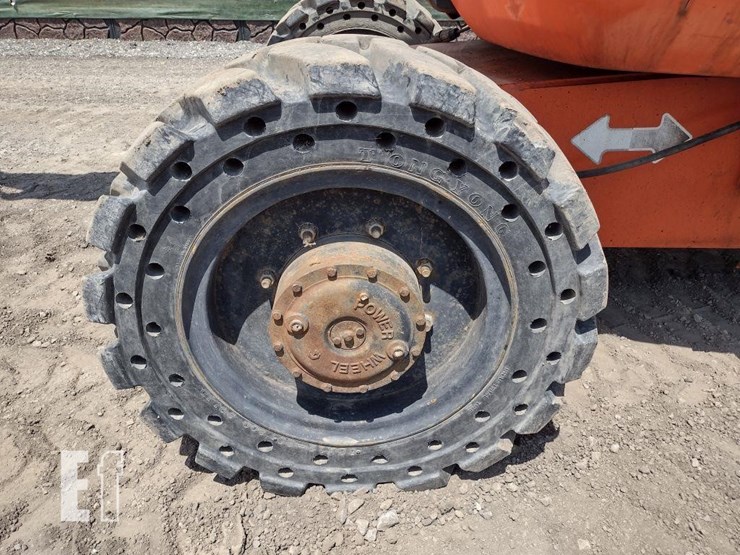 2002-jlg-600ajn-image-30