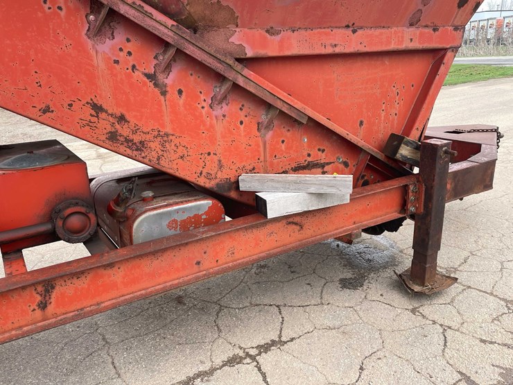 #4047-•-1991-royer-top-soil-shredder-image-70