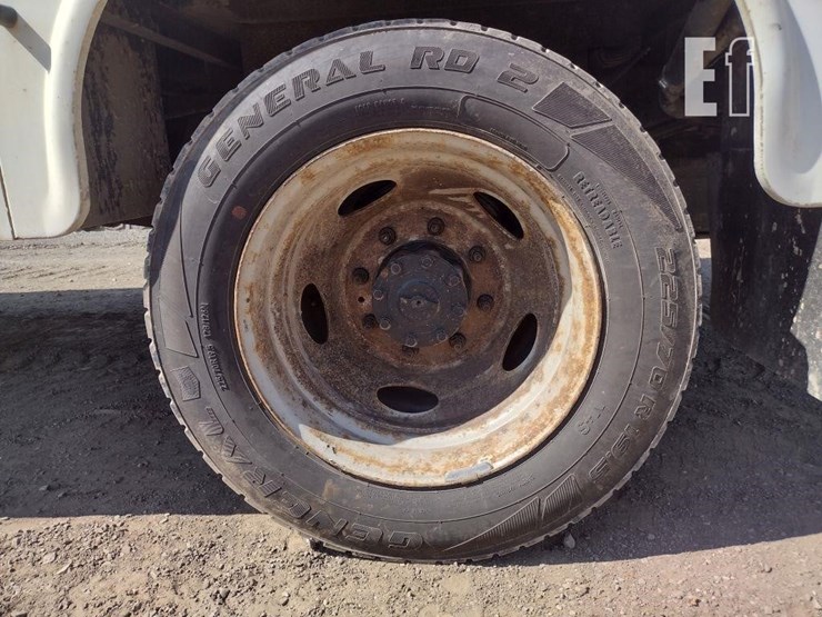 2005-ford-f450-image-15