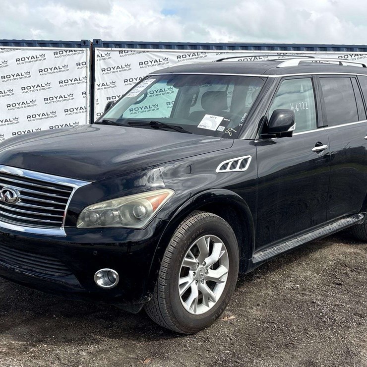 2012 INFINITI QX56