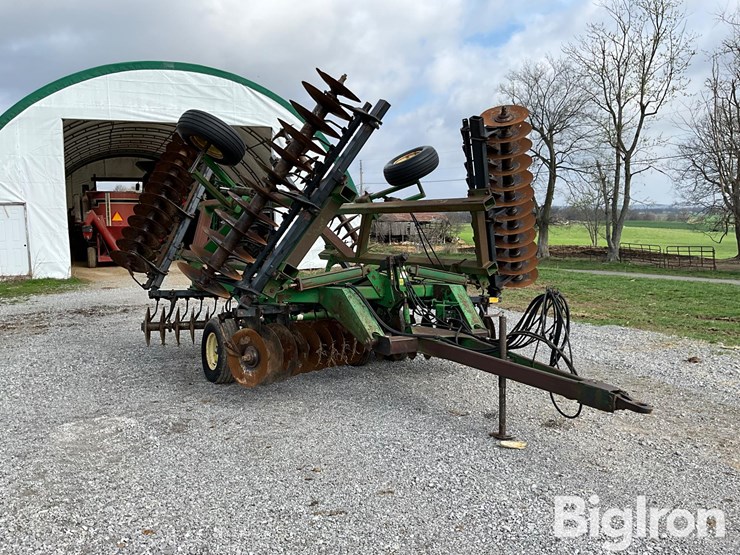 john-deere-630-image-3