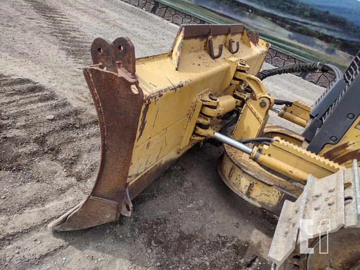 2003-deere-650h-lt-image-21