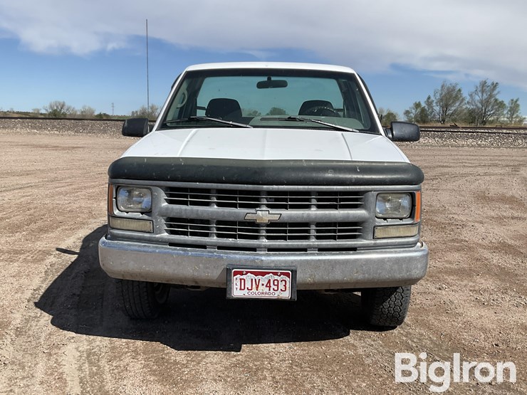 1996-chevrolet-2500-image-2