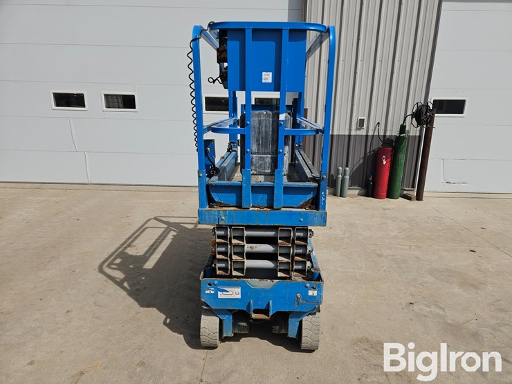 2016-genie-gs1930-image-2