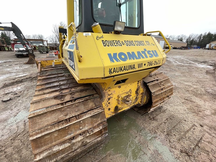 komatsu-d65px-12-image-24