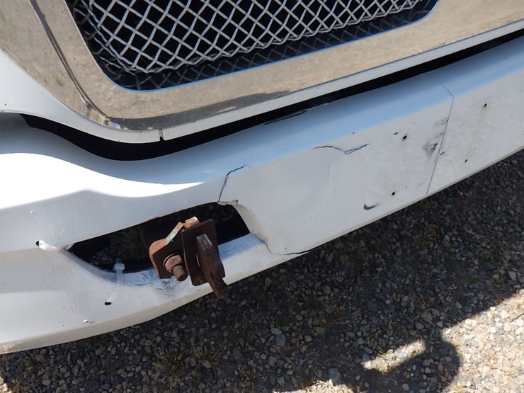 2016-kenworth-t680-image-4