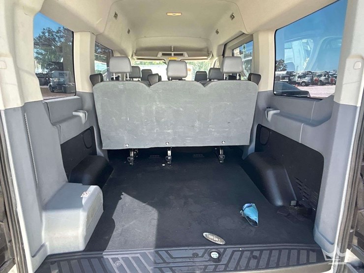 2018-ford-transit-image-21