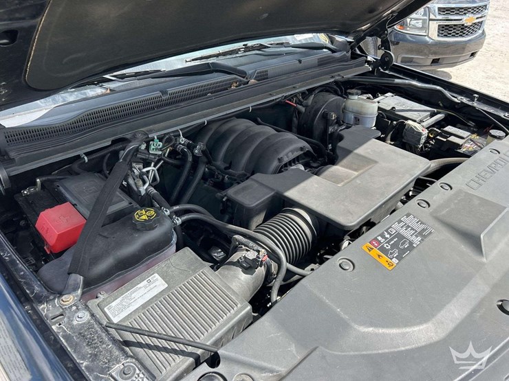 2019-chevrolet-tahoe-image-9