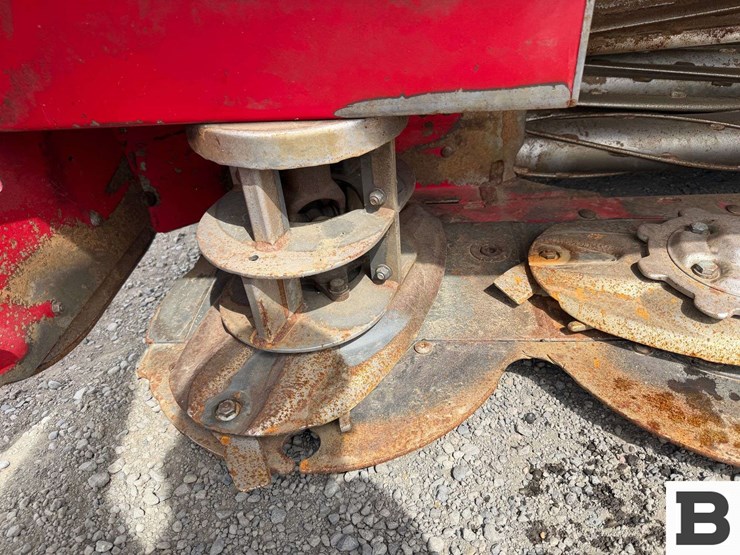 2019-massey-ferguson-wr9970-image-10