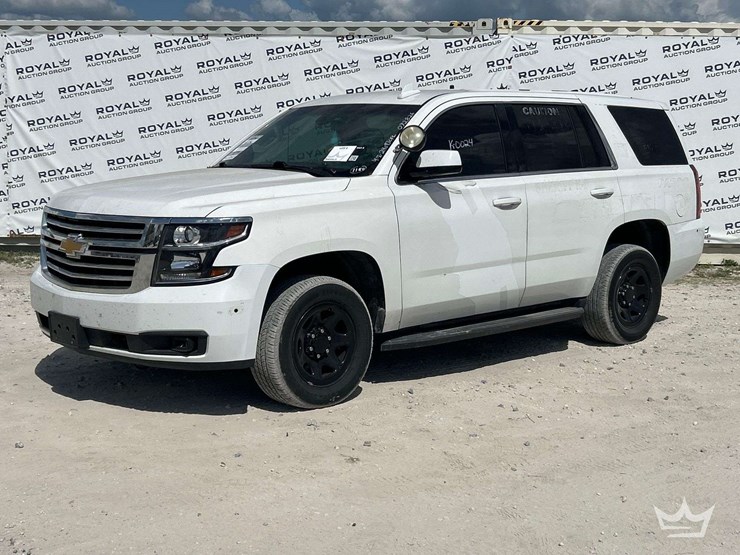 2020-chevrolet-tahoe-image-1