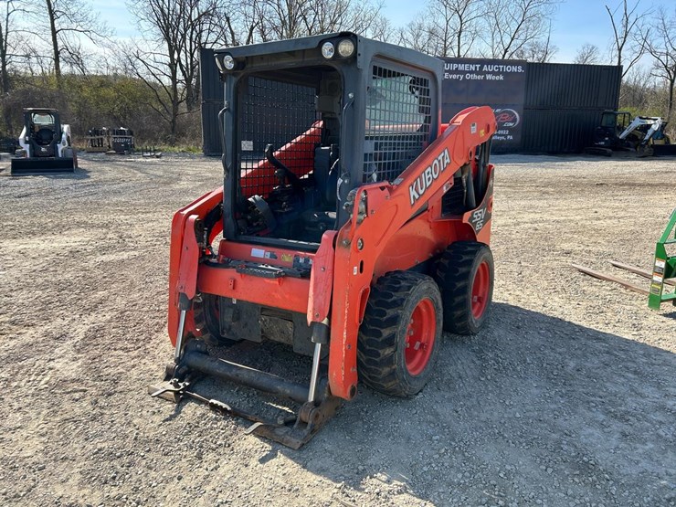2017-kubota-ssv65-image-8