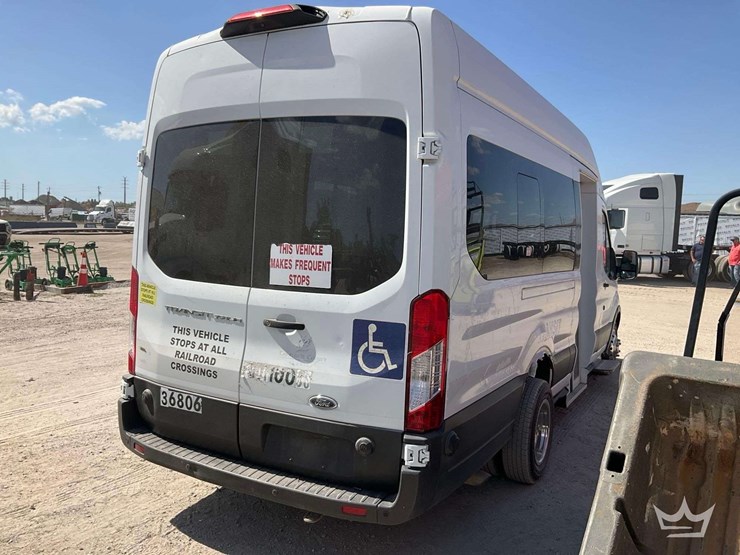 2019-ford-transit-image-3