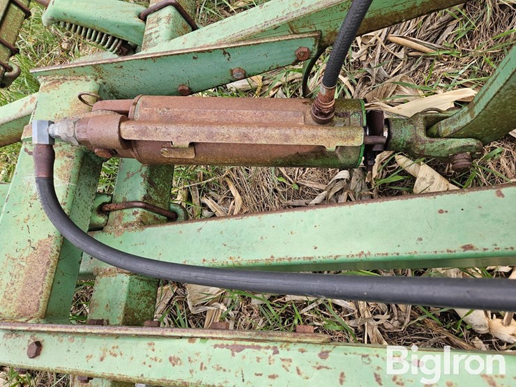 john-deere-1010-image-13
