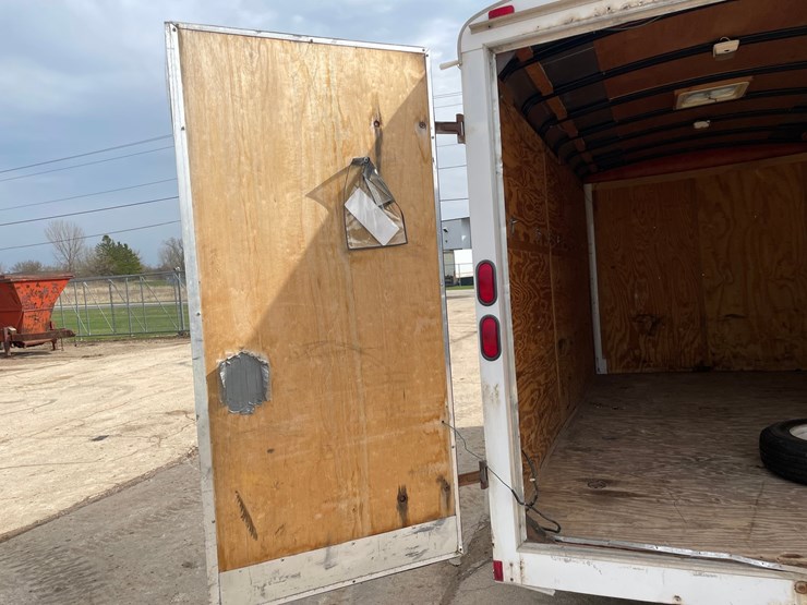 #4040-•-haulmark-enclosed-trailer-image-41