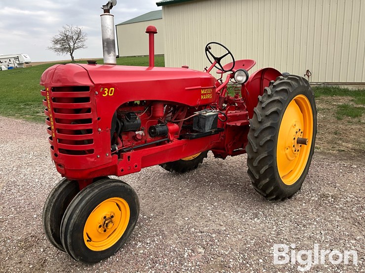 1951-massey-ferguson-30-image-1