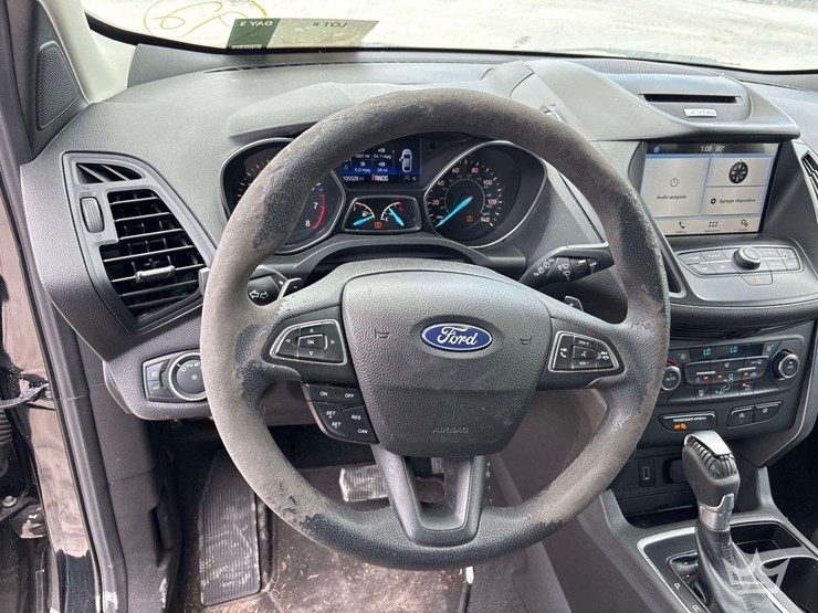 2017-ford-escape-image-13