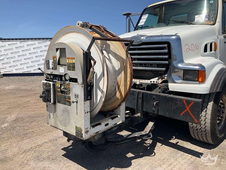 2008-sterling-l7500-image-20