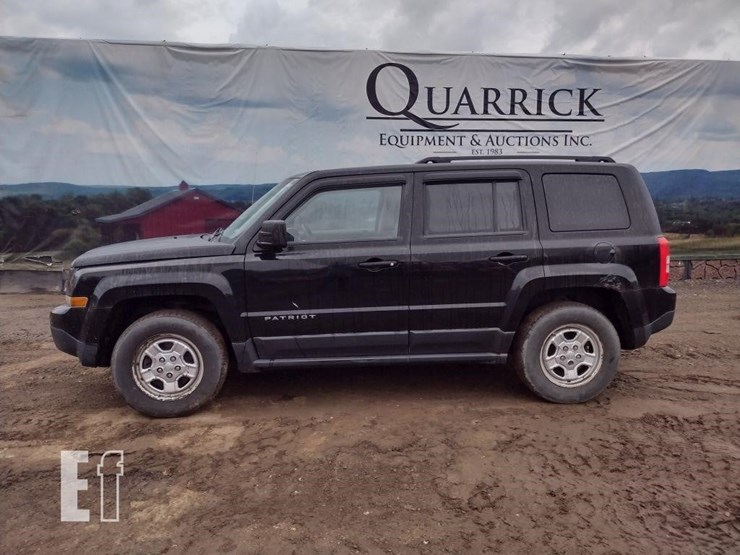 2012-jeep-patriot-sport-image-1
