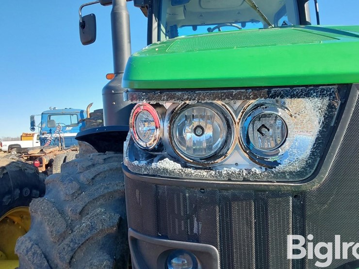 2012-john-deere-8335r-image-9