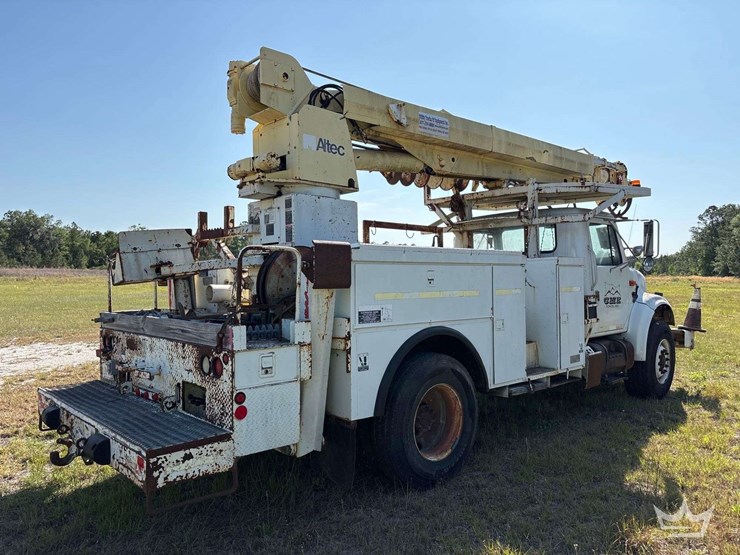 2001-international-4900-image-3