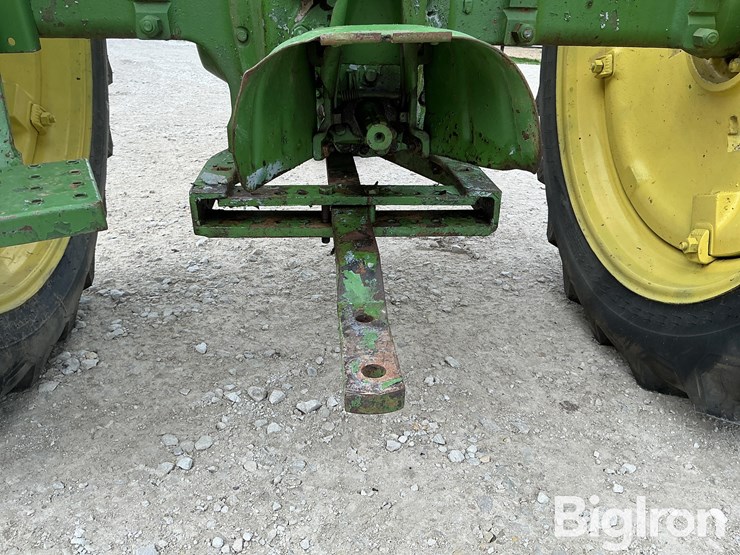 1950-john-deere-b-image-15