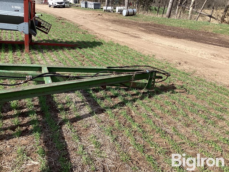 john-deere-1600-image-15