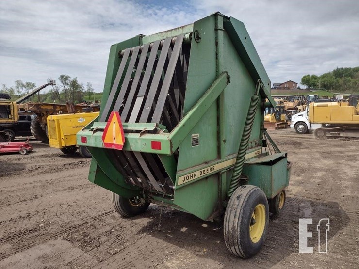 john-deere-410-image-27