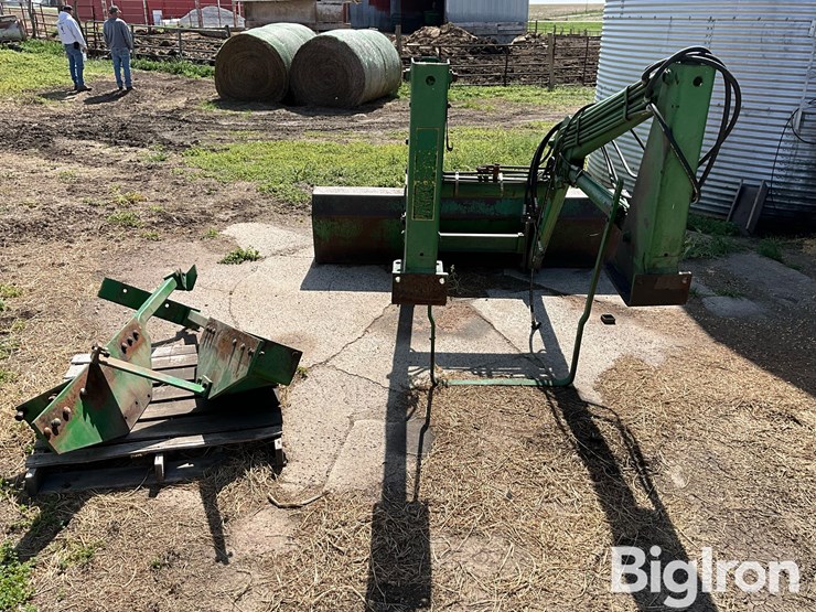 john-deere-158-image-6