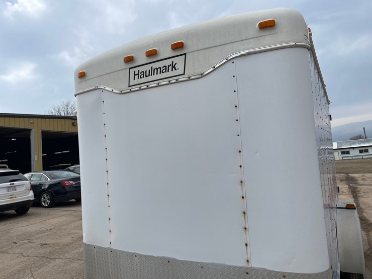 #4040-•-haulmark-enclosed-trailer-image-25