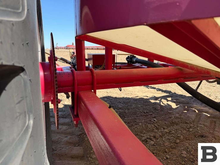 custom-92'-sprayer---ritzville,-wa-image-20
