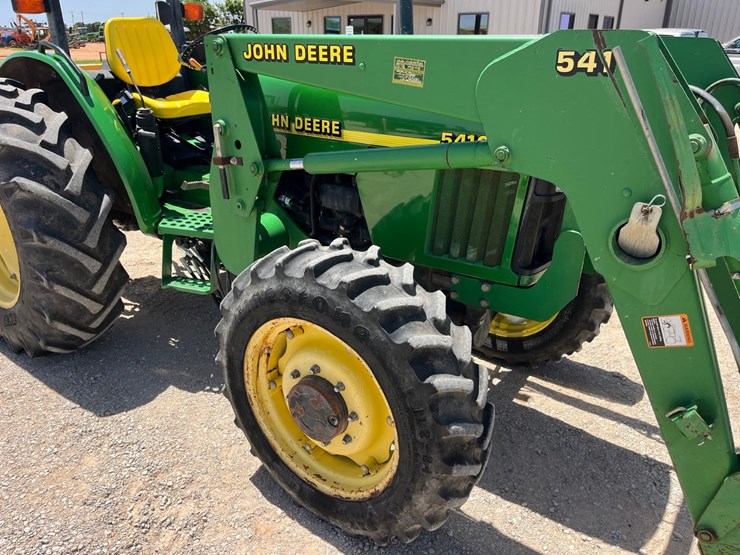 2000-john-deere-5410-image-7