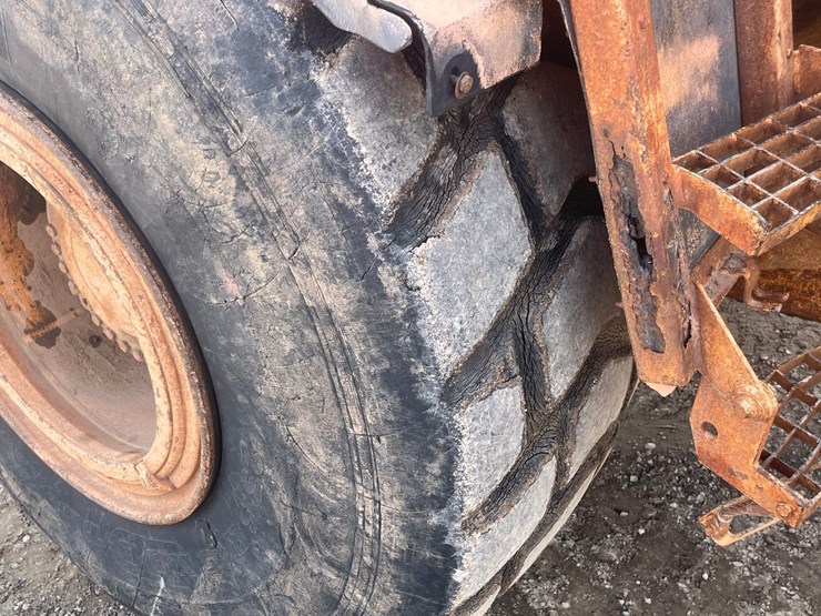 volvo-a25b-image-16