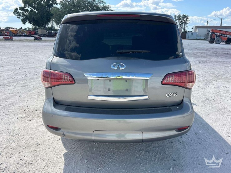 2012-infiniti-qx56-image-20