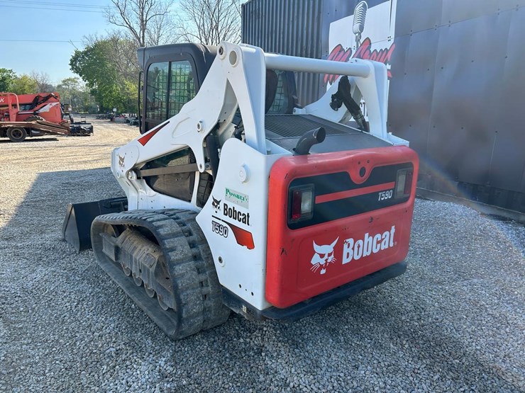 2017-bobcat-t590-image-2