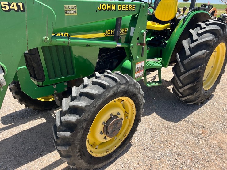 2000-john-deere-5410-image-2