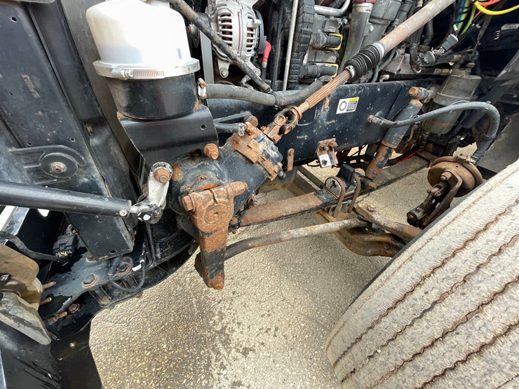 2015-kenworth-t880-image-69