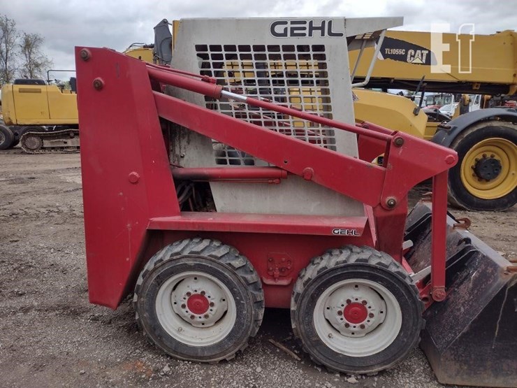 gehl-3510-image-19