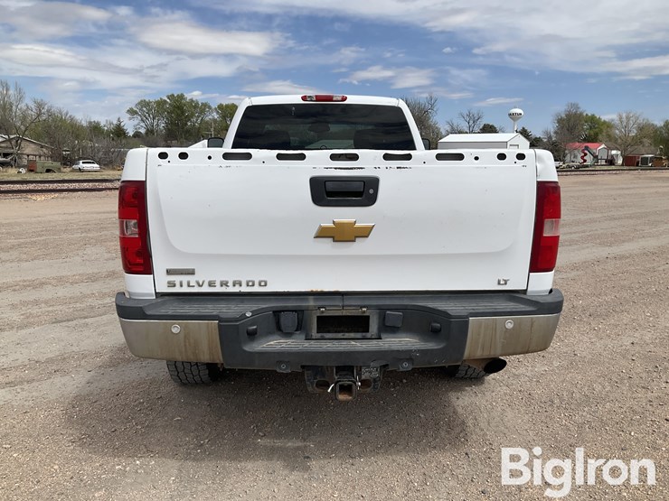 2012-chevrolet-silverado-2500-image-6