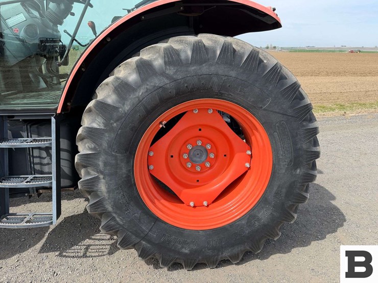 2013-kubota-m110gx-image-20
