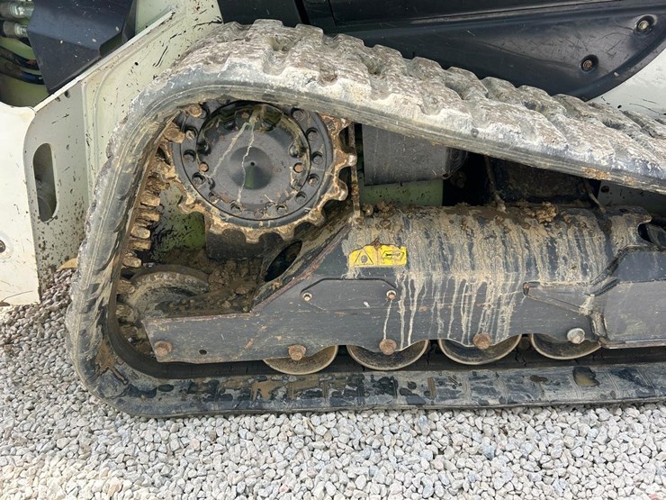 2022-bobcat-t66-image-12