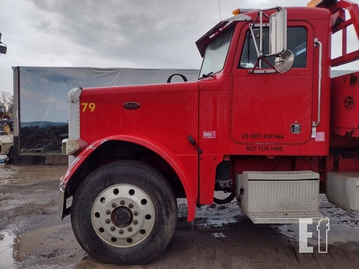 1993-peterbilt-379-image-25