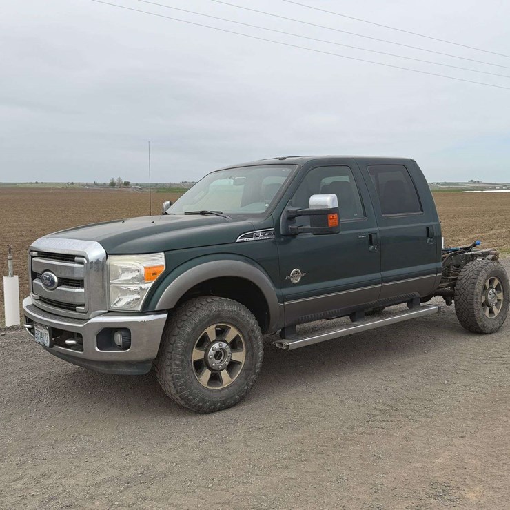 2011 FORD F350