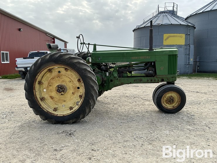 1954-john-deere-50-image-4