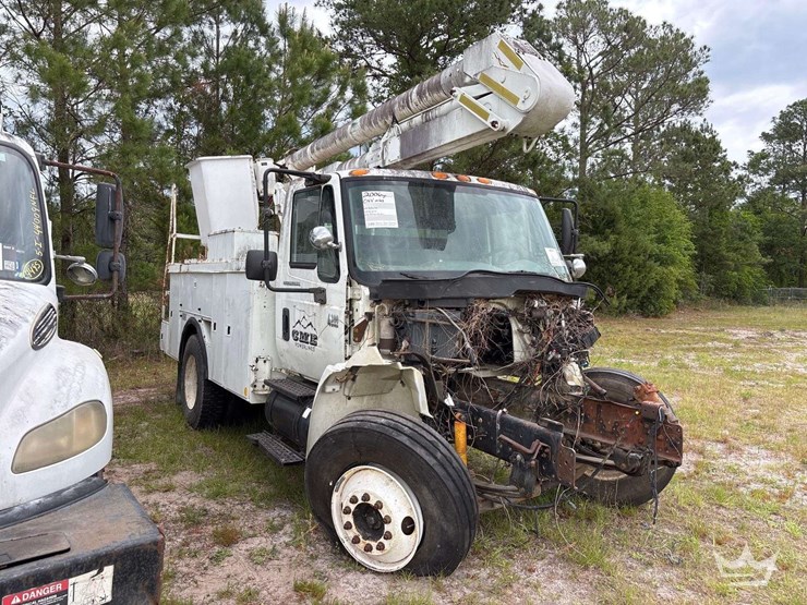 2006-international-durastar-4300-image-2