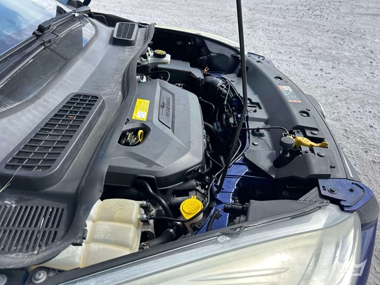 2016-ford-escape-se-image-8