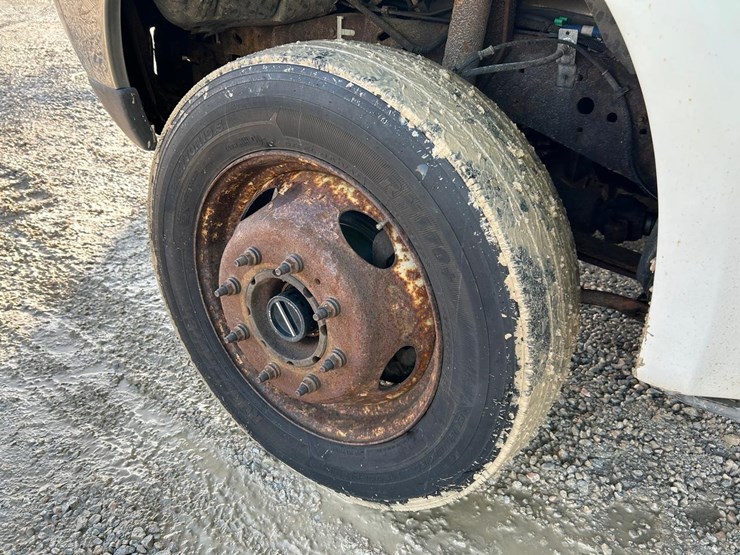 ford-f450-image-17