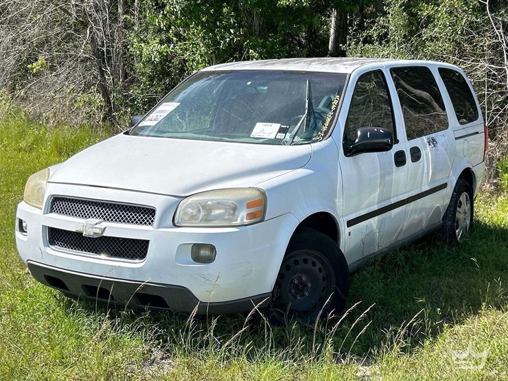 2006-chevrolet-uplander-image-1