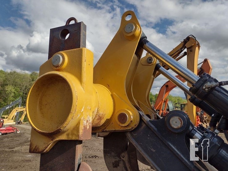 deere-1050-p-tier-image-50