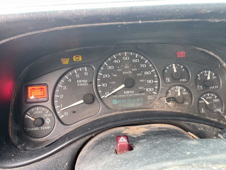 #4043-•-2002-gmc-250-(has-wi-title)-image-91
