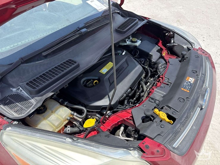 2014-ford-escape-image-8